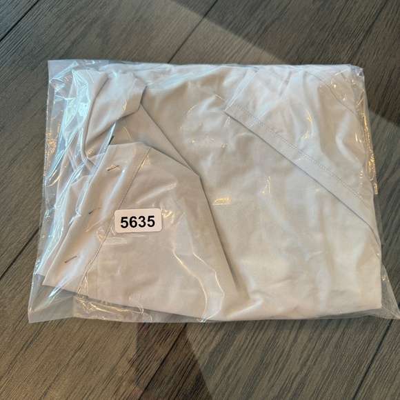 Ten Thousand Interval Short Light Gray 45635 - Picture 16 of 16